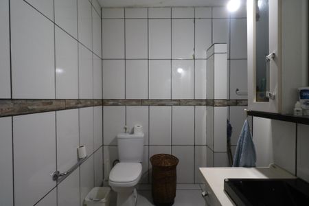 Casa para alugar com 154m², 1 quarto e 3 vagas Casa para alugar com 154m², 1 quarto e 3 vagasBanheiro