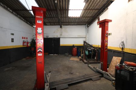 Garagem de casa para alugar com 1 quarto, 154m² em Santo Antônio, São Caetano do Sul