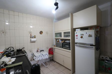 Cozinha de casa para alugar com 1 quarto, 154m² em Santo Antônio, São Caetano do Sul
