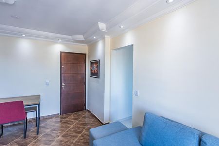 Sala de apartamento para alugar com 2 quartos, 65m² em Parque Maria Domitila, São Paulo