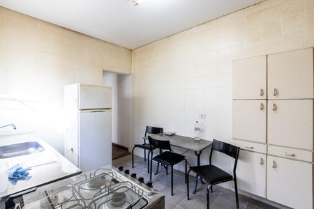Cozinha de casa à venda com 2 quartos, 146m² em Vila Ipojuca, São Paulo