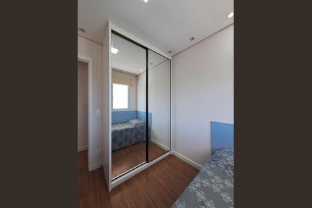 Quarto 2 de apartamento para alugar com 2 quartos, 40m² em Jardim São Paulo, São Paulo