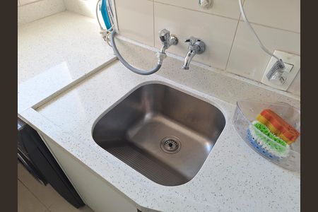 Área de Serviço de apartamento para alugar com 2 quartos, 40m² em Jardim São Paulo, São Paulo