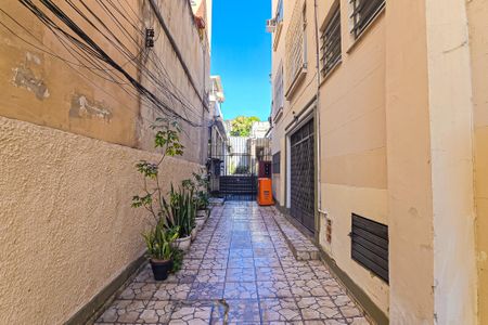 Hall de entrada de kitnet/studio para alugar com 1 quarto, 42m² em Piedade, Rio de Janeiro