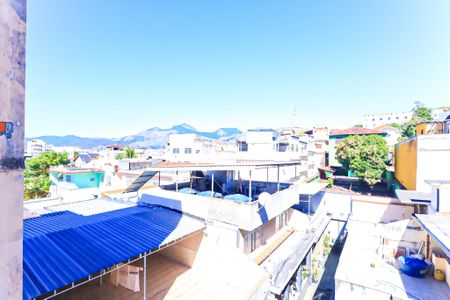 Quarto vista de kitnet/studio para alugar com 1 quarto, 42m² em Piedade, Rio de Janeiro