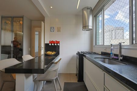 Apartamento à venda com 140m², 2 quartos e 2 vagas