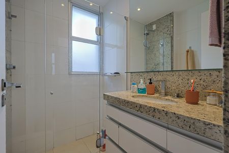 Apartamento à venda com 140m², 2 quartos e 2 vagas
