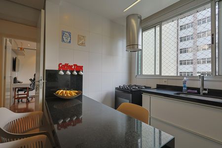Apartamento à venda com 140m², 2 quartos e 2 vagas