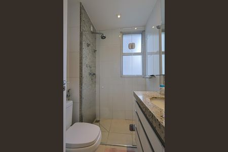 Apartamento à venda com 140m², 2 quartos e 2 vagas