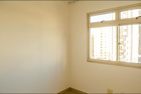 Apartamento à venda com 105m², 3 quartos e 1 vaga Apartamento à venda com 105m², 3 quartos e 1 vagaQuarto 2