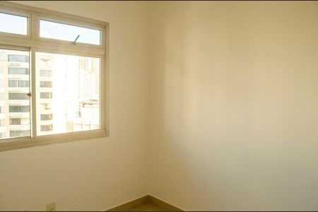 Apartamento à venda com 105m², 3 quartos e 1 vaga Apartamento à venda com 105m², 3 quartos e 1 vagaQuarto 1