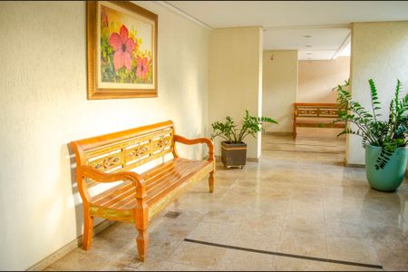 Apartamento à venda com 105m², 3 quartos e 1 vaga Apartamento à venda com 105m², 3 quartos e 1 vagaHall de entrada