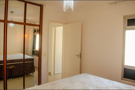 Apartamento à venda com 105m², 3 quartos e 1 vaga Apartamento à venda com 105m², 3 quartos e 1 vagaSuíte