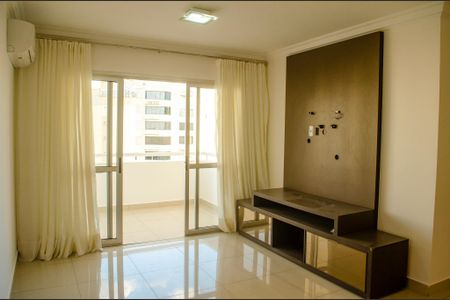 Apartamento à venda com 105m², 3 quartos e 1 vaga Apartamento à venda com 105m², 3 quartos e 1 vagaSala