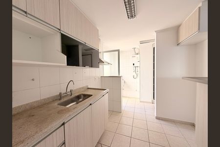 Apartamento à venda com 115m², 2 quartos e 2 vagasCozinha