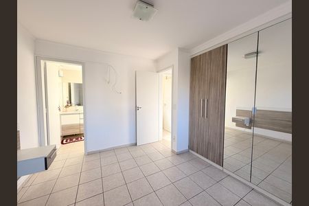 Apartamento à venda com 115m², 2 quartos e 2 vagasSuíte