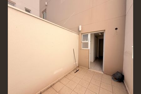 Apartamento à venda com 115m², 2 quartos e 2 vagasQuintal da Área de Serviço