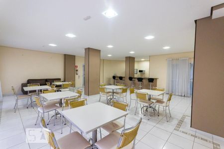 Apartamento à venda com 94m², 3 quartos e 2 vagas Apartamento à venda com 94m², 3 quartos e 2 vagasÁrea comum - Salão de festas