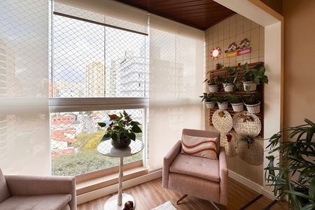 Apartamento à venda com 94m², 3 quartos e 2 vagas Apartamento à venda com 94m², 3 quartos e 2 vagasSacada