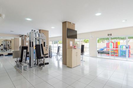 Apartamento à venda com 94m², 3 quartos e 2 vagas Apartamento à venda com 94m², 3 quartos e 2 vagasÁrea comum - Academia