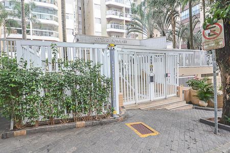 Apartamento à venda com 94m², 3 quartos e 2 vagas Apartamento à venda com 94m², 3 quartos e 2 vagasFachada