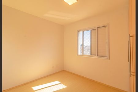 Quarto de apartamento à venda com 3 quartos, 70m² em Jardim Oriental, São Paulo