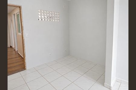 Sala de casa de condomínio para alugar com 2 quartos, 170m² em Vila Santos Dumont, Aparecida de Goiânia