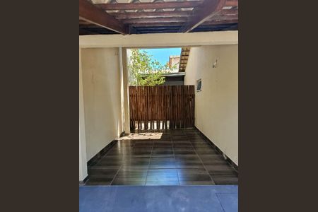Área externa de casa de condomínio para alugar com 2 quartos, 170m² em Vila Santos Dumont, Aparecida de Goiânia