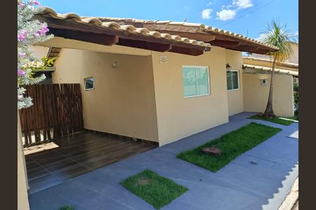 Casa de condomínio para alugar com 170m², 2 quartos e 3 vagas Casa de condomínio para alugar com 170m², 2 quartos e 3 vagasFachada