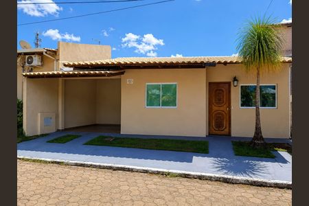 Casa de Condomínio para alugar com 2 quartos, 170m² em Vila Santos Dumont, Aparecida de Goiânia