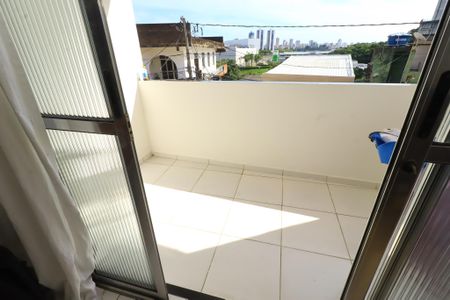 Casa para alugar com 65m², 2 quartos e sem vaga