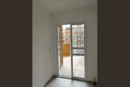 Apartamento para alugar com 48m², 2 quartos e 1 vaga Apartamento para alugar com 48m², 2 quartos e 1 vagaVaranda