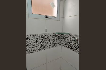 Apartamento para alugar com 48m², 2 quartos e 1 vaga Apartamento para alugar com 48m², 2 quartos e 1 vagaBanheiro