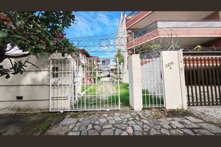 Casa para alugar com 80m², 2 quartos e 4 vagas
