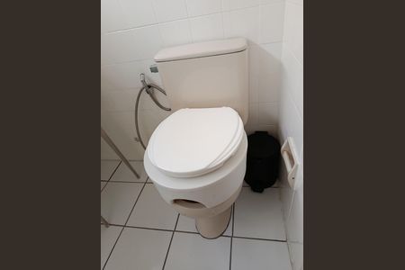 Apartamento à venda com 110m², 3 quartos e 1 vaga Apartamento à venda com 110m², 3 quartos e 1 vagaBanheiro Social