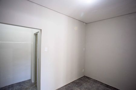 Quarto de casa para alugar com 1 quarto, 23m² em Piraporinha, Diadema