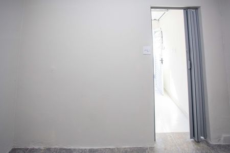 Casa para alugar com 23m², 1 quarto e sem vagaQuarto