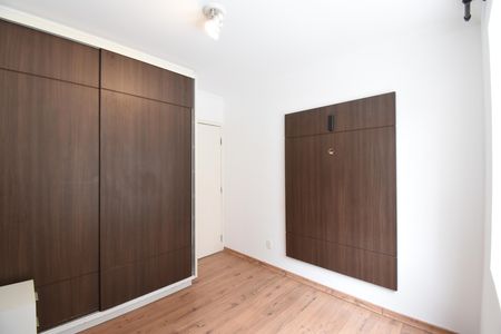 Apartamento à venda com 110m², 3 quartos e 1 vagaQuarto 2