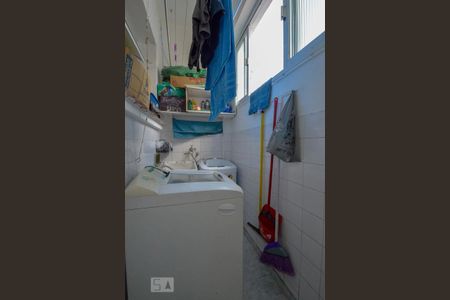Área de Serviço de casa à venda com 4 quartos, 350m² em Morro dos Ingleses, São Paulo