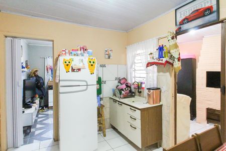 Cozinha de casa à venda com 2 quartos, 60m² em Harmonia, Canoas