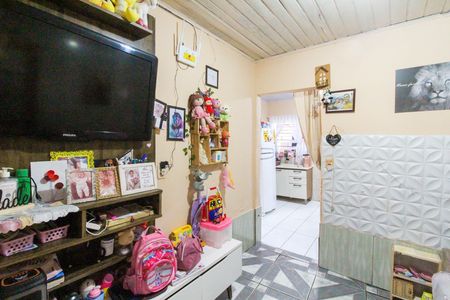 Sala de casa à venda com 2 quartos, 60m² em Harmonia, Canoas