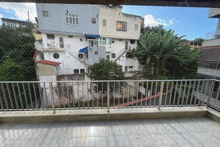 Apartamento para alugar com 89m², 2 quartos e 1 vaga Apartamento para alugar com 89m², 2 quartos e 1 vagaVaranda
