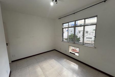 Quarto 2 de apartamento para alugar com 2 quartos, 89m² em Pitangueiras, Rio de Janeiro