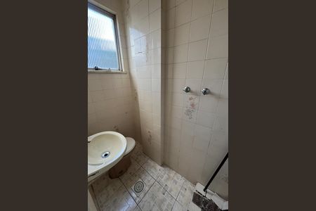 Apartamento para alugar com 89m², 2 quartos e 1 vaga Apartamento para alugar com 89m², 2 quartos e 1 vagaBanheiro de serviço