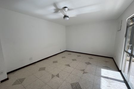 Apartamento para alugar com 89m², 2 quartos e 1 vaga Apartamento para alugar com 89m², 2 quartos e 1 vagaSala