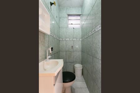 Casa para alugar com 160m², 2 quartos e 1 vaga Casa para alugar com 160m², 2 quartos e 1 vagaBanheiro 2