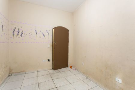 Casa para alugar com 160m², 2 quartos e 1 vaga Casa para alugar com 160m², 2 quartos e 1 vagaQuarto