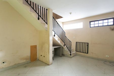 Casa para alugar com 160m², 2 quartos e 1 vaga Casa para alugar com 160m², 2 quartos e 1 vagaSala