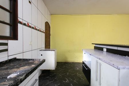 Casa para alugar com 160m², 2 quartos e 1 vaga Casa para alugar com 160m², 2 quartos e 1 vagaCozinha