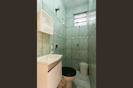 Casa para alugar com 160m², 2 quartos e 1 vaga Casa para alugar com 160m², 2 quartos e 1 vagaBanheiro 2